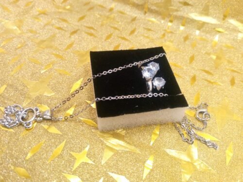 WhatsApp Image 2025-07-26 at 4.55.18 PM (3) Locket Set