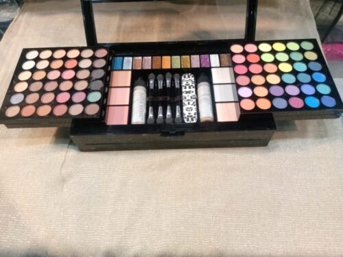 Miss Rose Makeup Kit