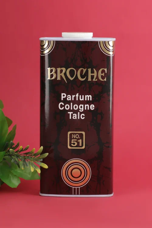 Broche 51 Talcum Powder