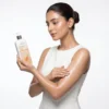 AptluraVitaminCMoisturizingBodyLotion200ml-2-ModelShoot_converted Aptlura Vitamin C Moisturizing Body Lotion 200ml