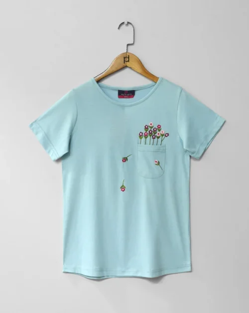 EMBROIDERED T SHIRT